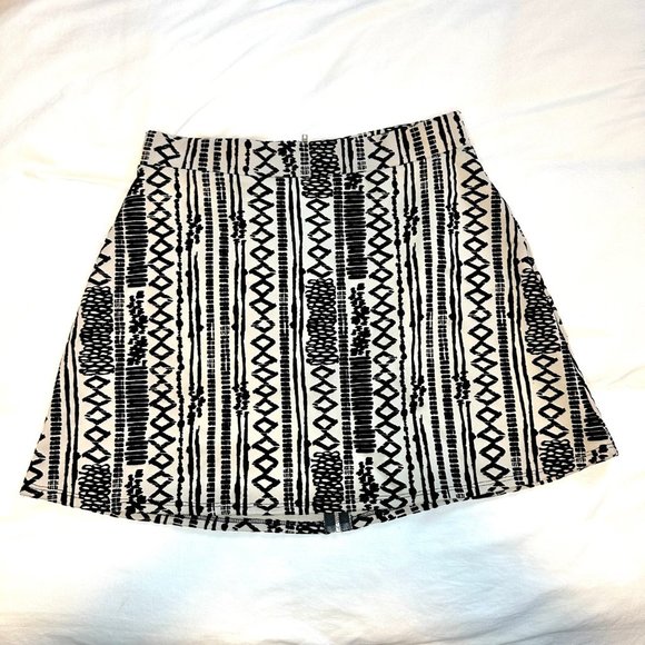 B Jewel Zip-Back Geometric Aztec Tribal Print Mini Skirt - L - Picture 1 of 7